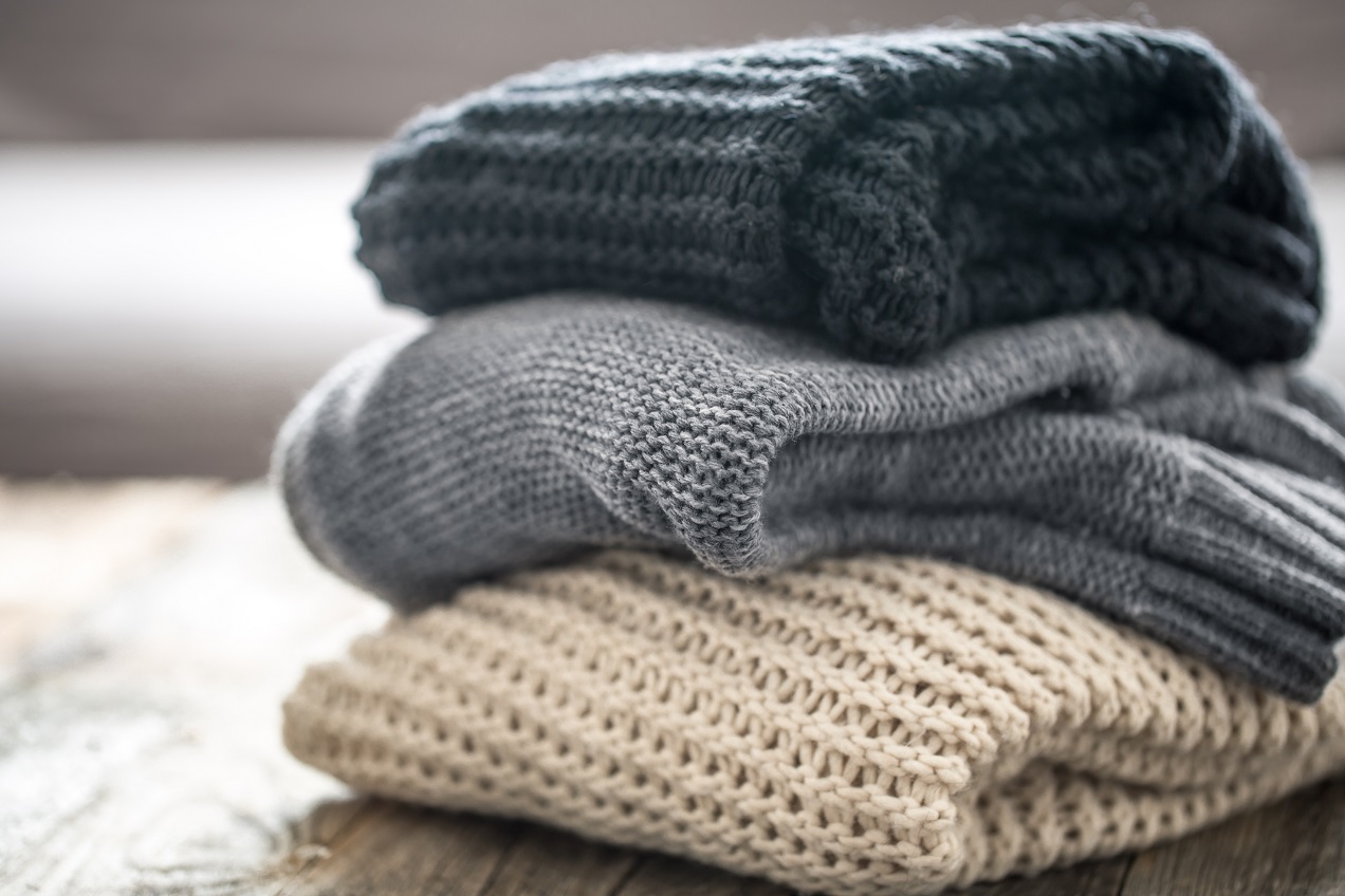 Roupas de inverno representando importação sazonal no varejo
